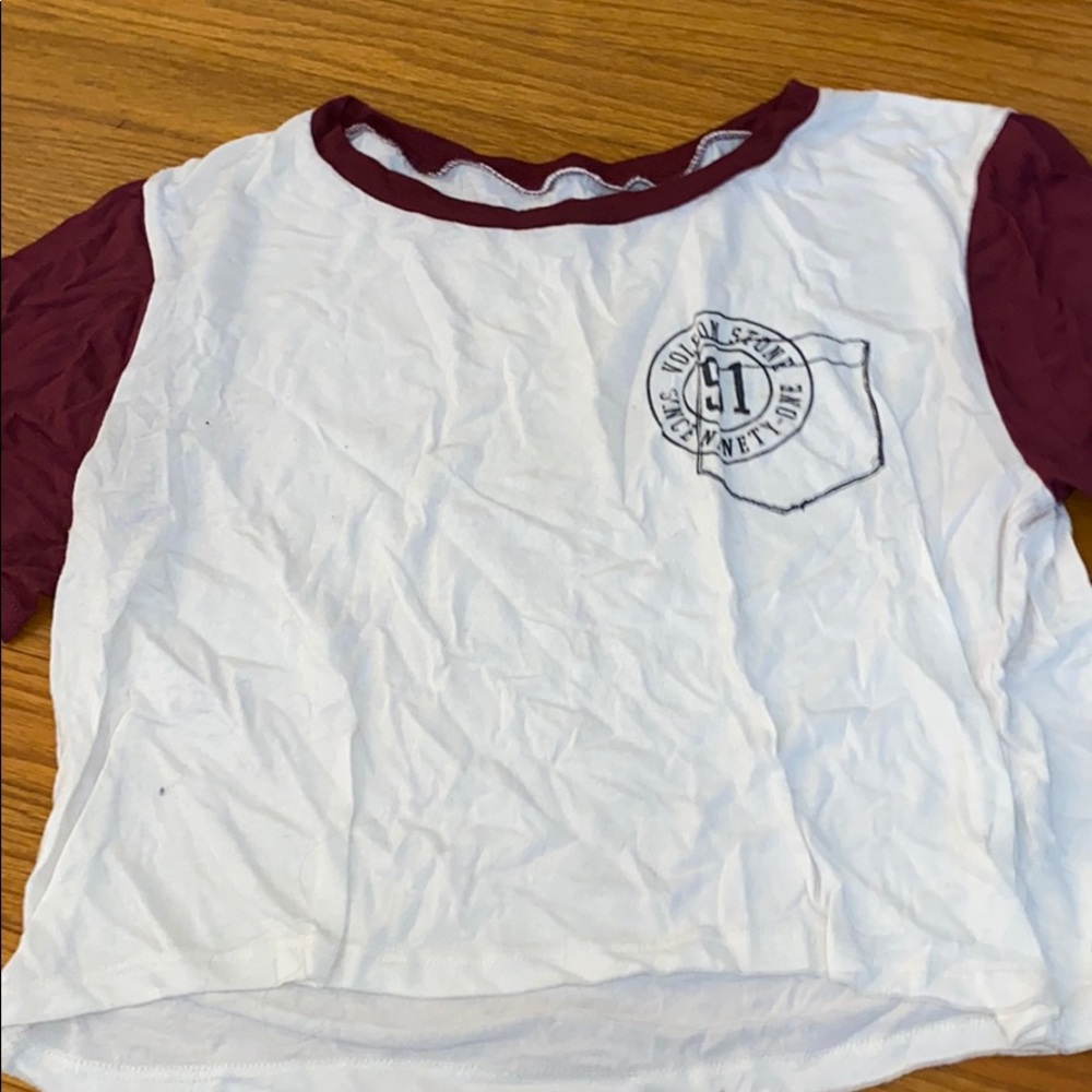 Volcolm crop top